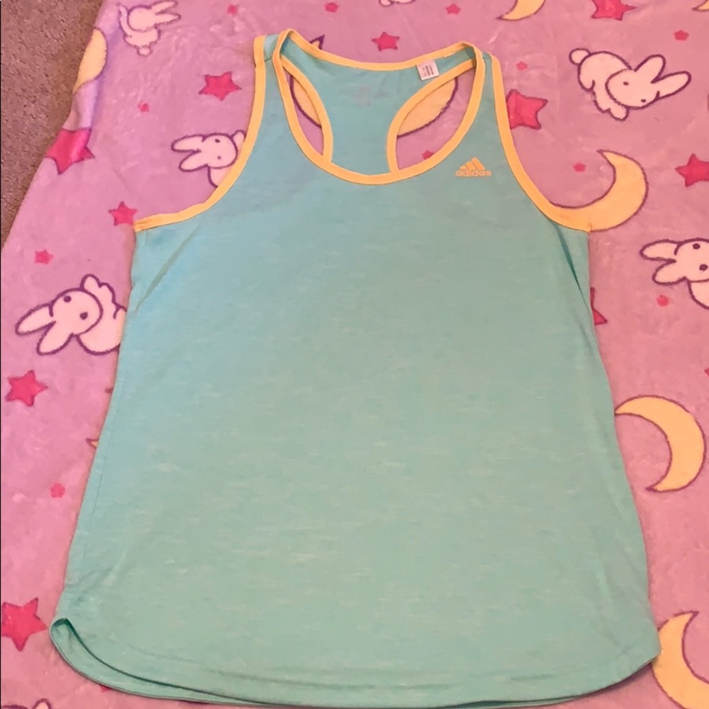 Adidas sports top